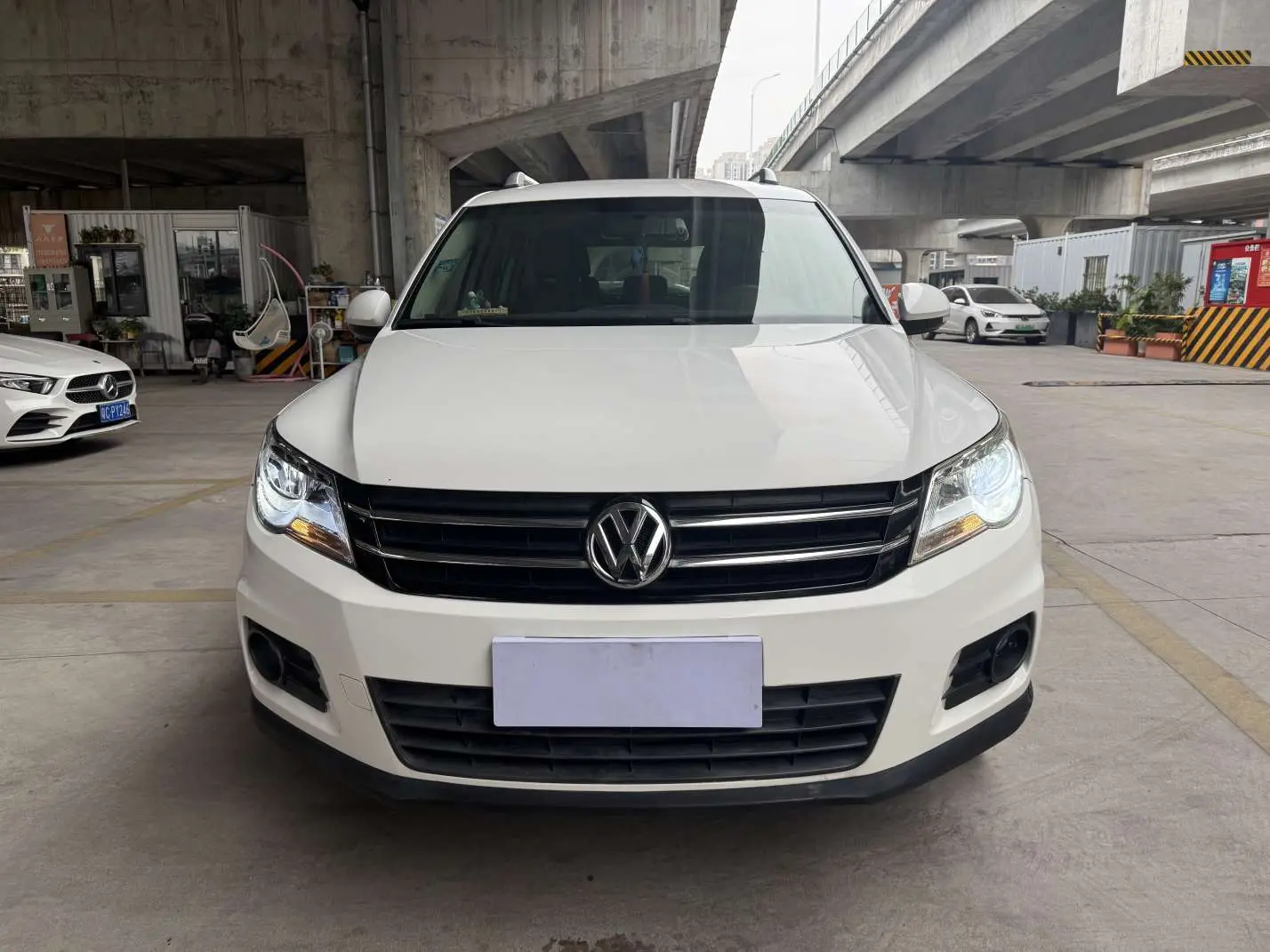 Volkswagen Tiguan  из Китая