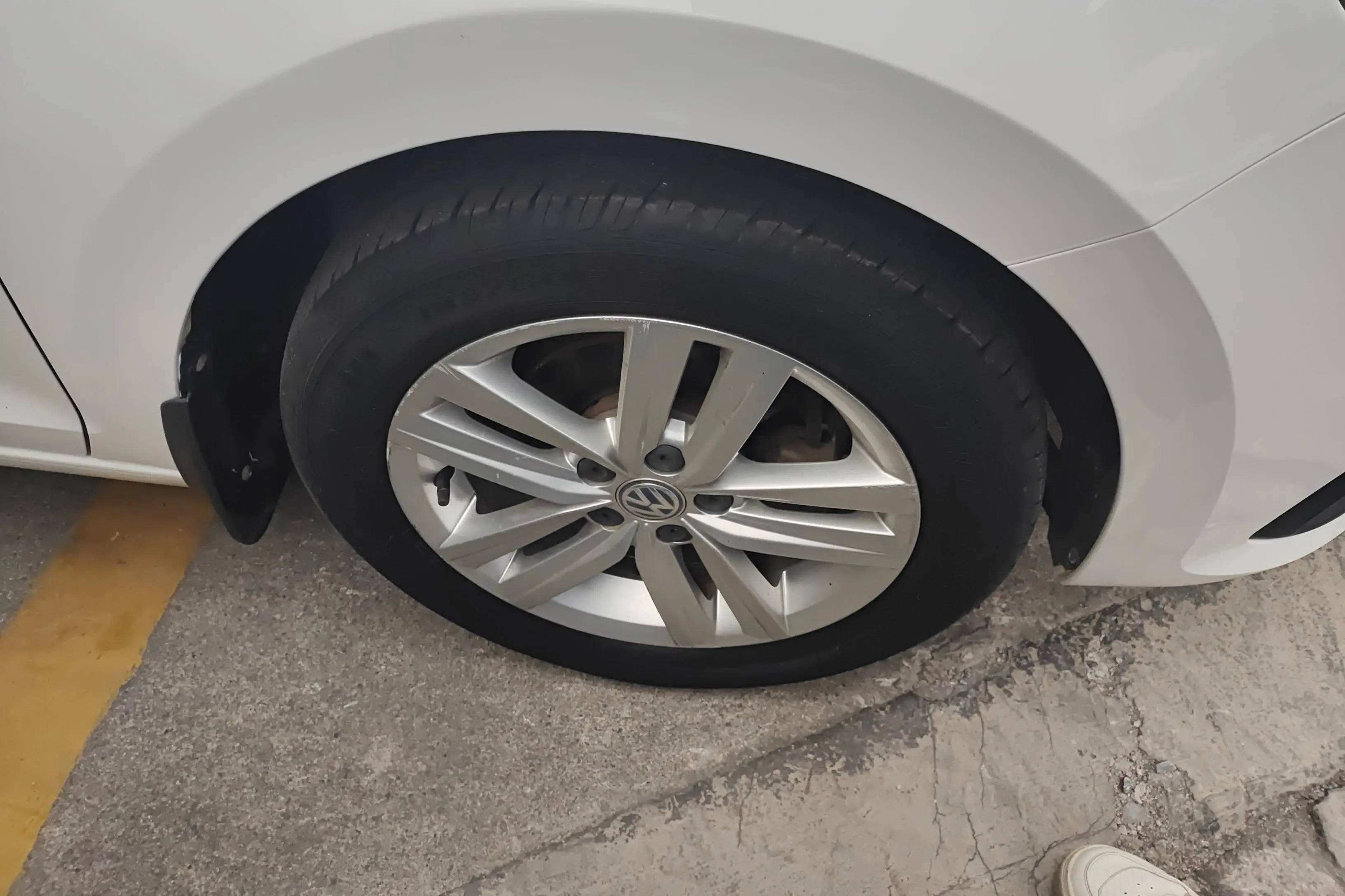 Volkswagen Santana  из Китая