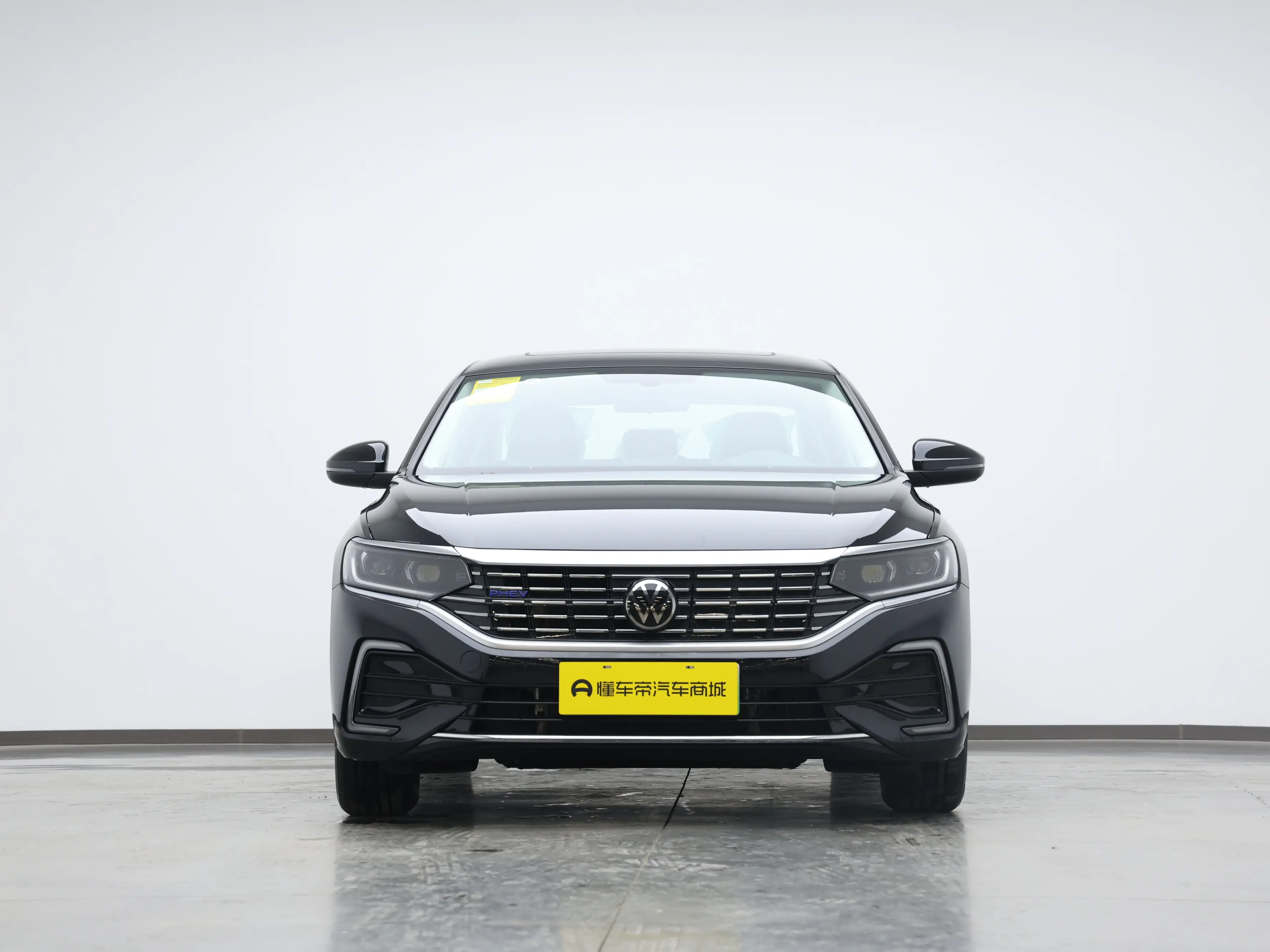 Volkswagen Passat PHEV  из Китая