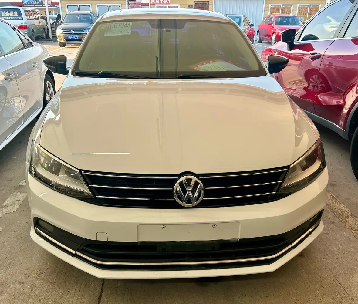 Volkswagen Sagitar  из Китая