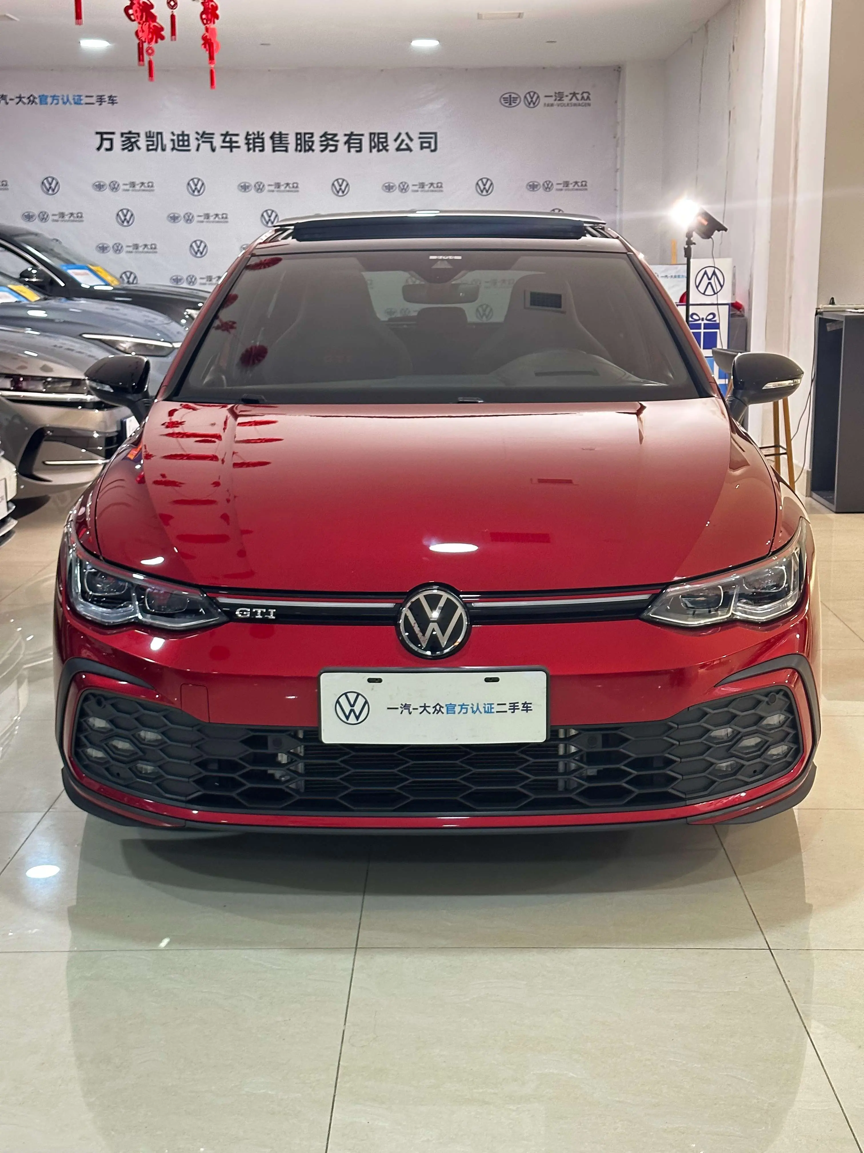 Volkswagen Golf GTI  из Китая