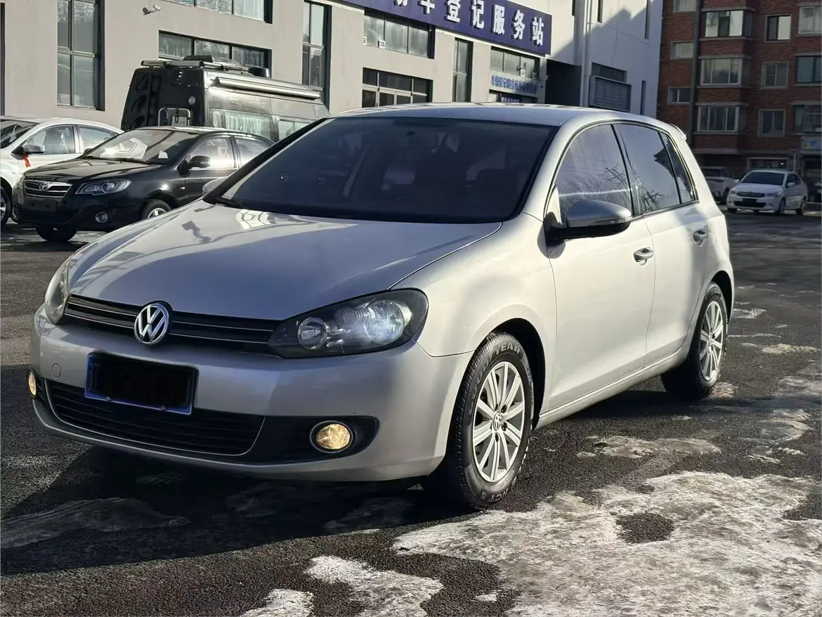 Volkswagen Golf  из Китая