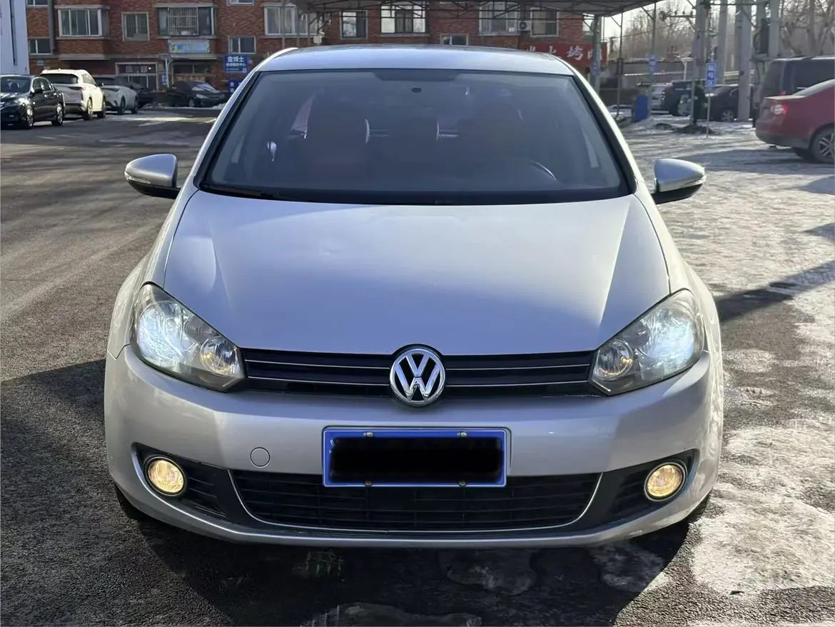 Volkswagen Golf  из Китая