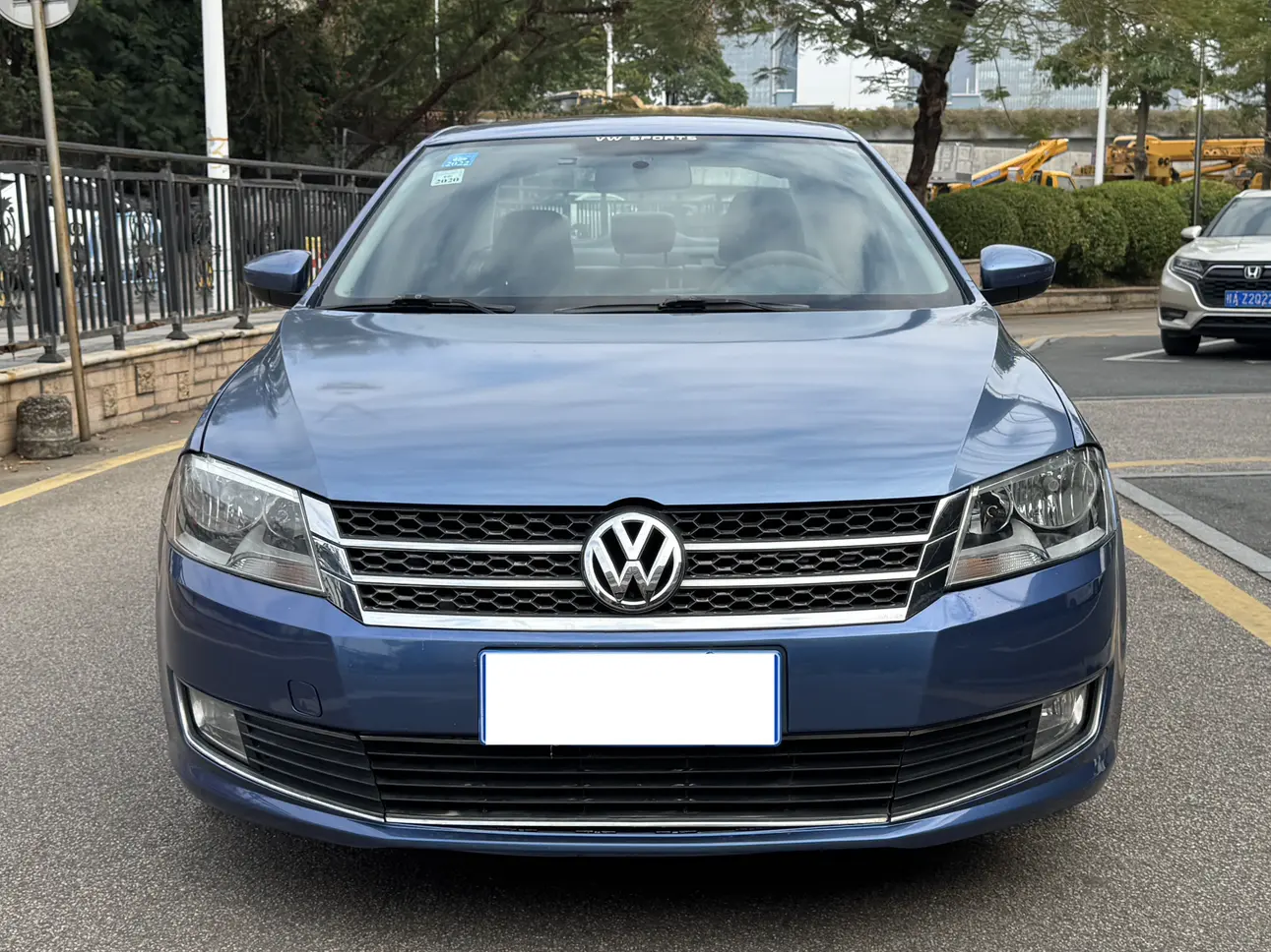 Volkswagen Lavida  из Китая