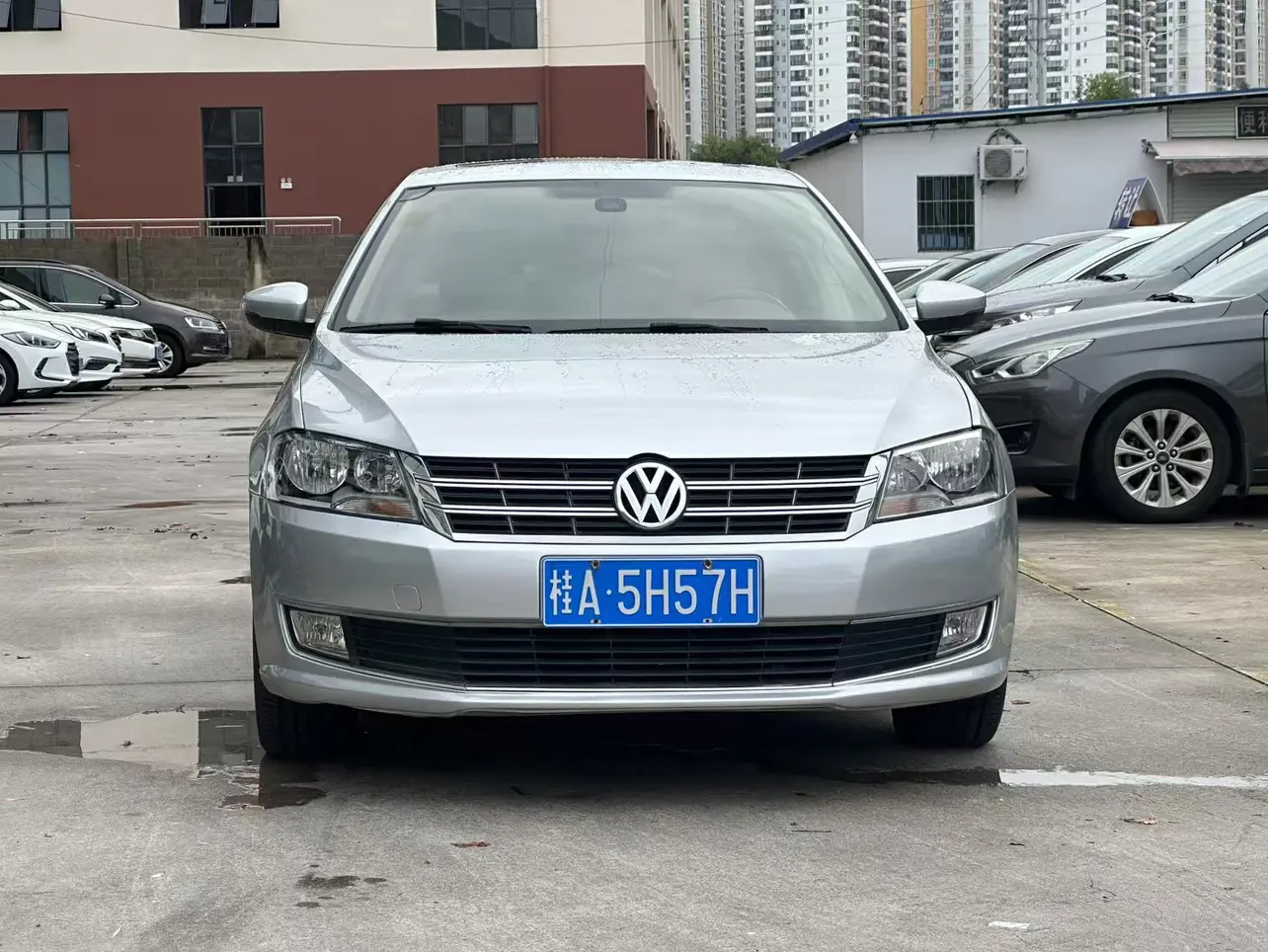 Volkswagen Lavida  из Китая
