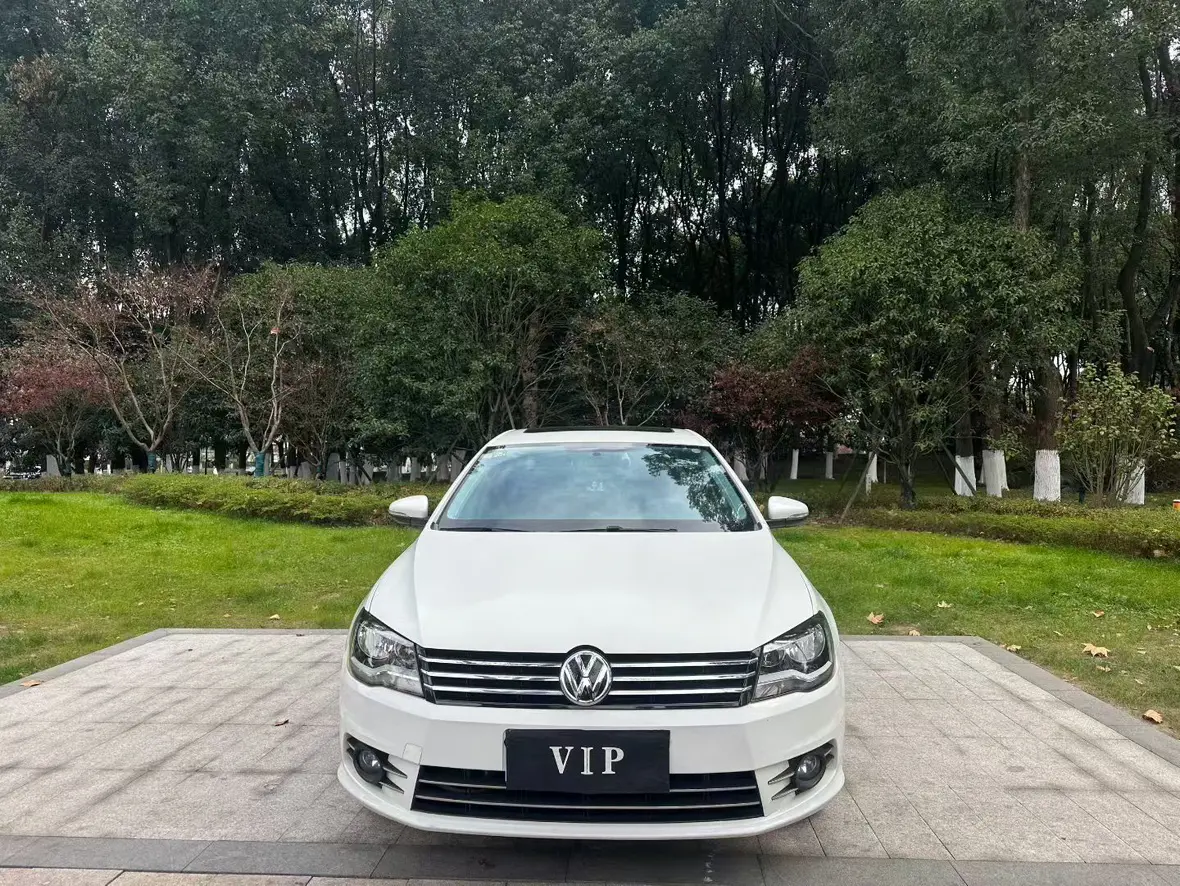 Volkswagen Bora  из Китая