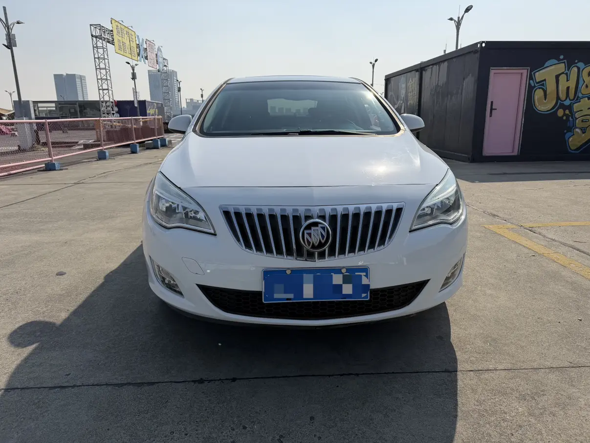 Buick Yinglang  из Китая