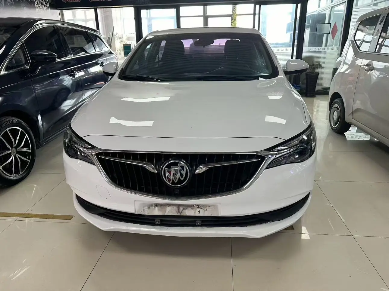 Buick Yinglang  из Китая