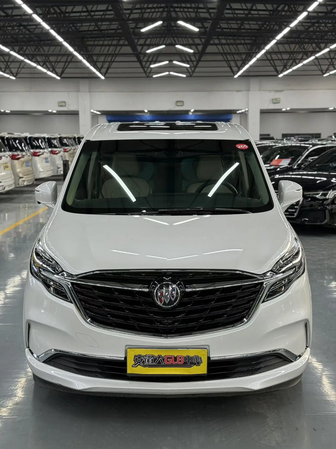 Buick GL8  из Китая