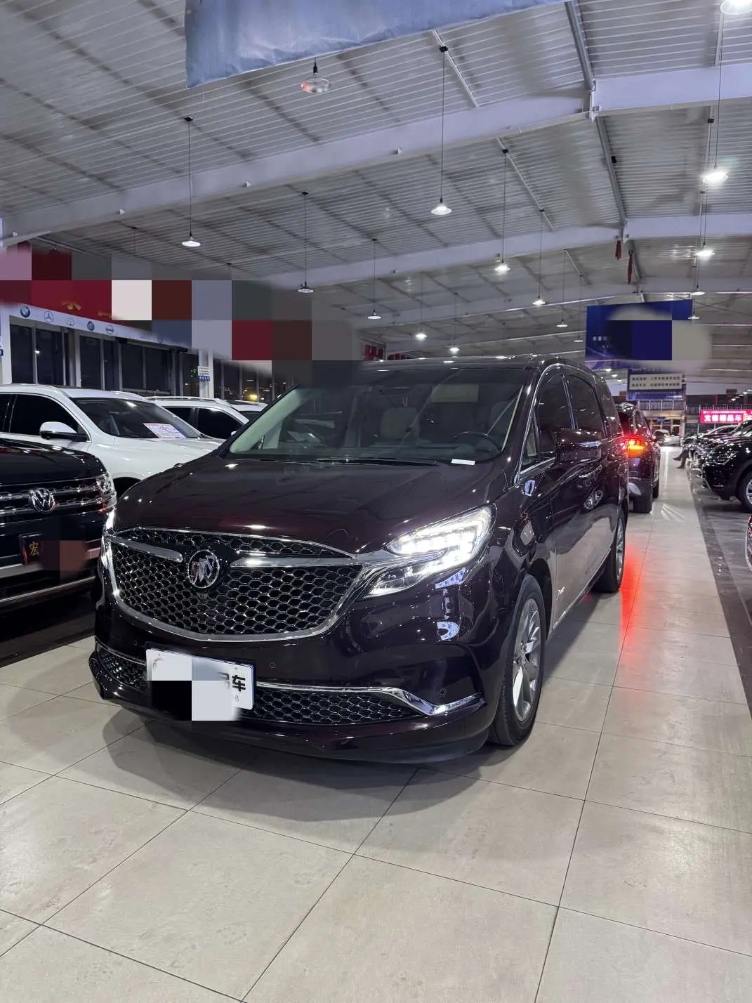 Buick GL8  из Китая