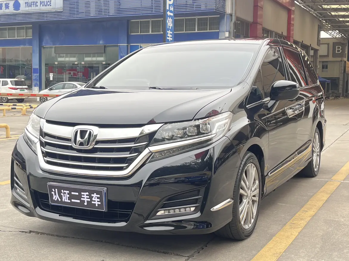 Honda Elysion (Alison)  из Китая