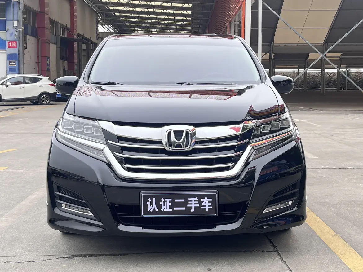 Honda Elysion (Alison)  из Китая