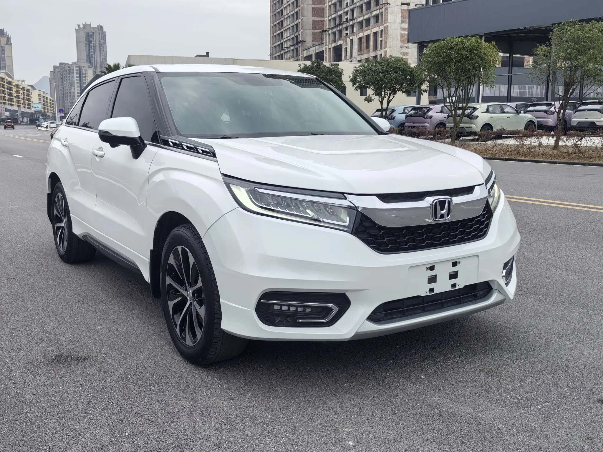 Honda Avancier (Crown Road)  из Китая