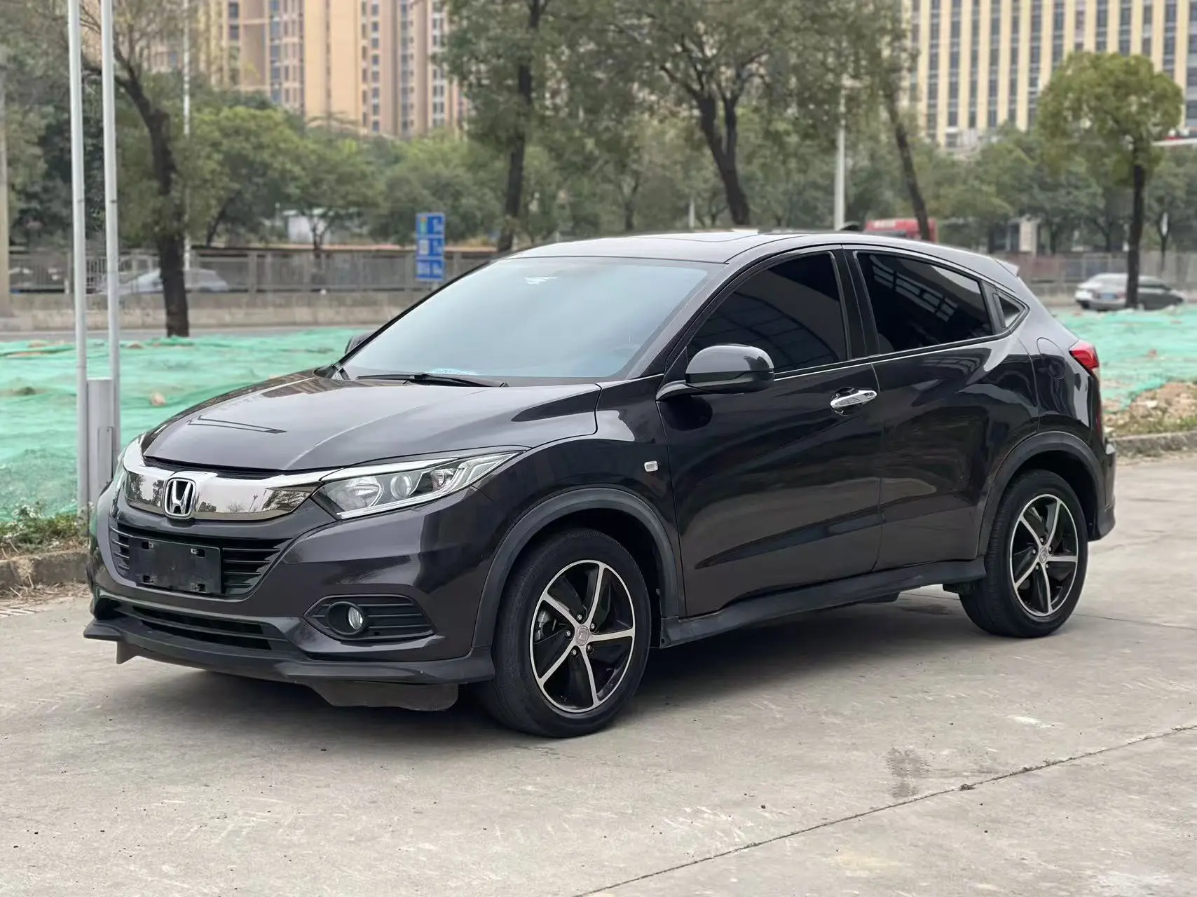 Honda Vezel (Binzhi)  из Китая