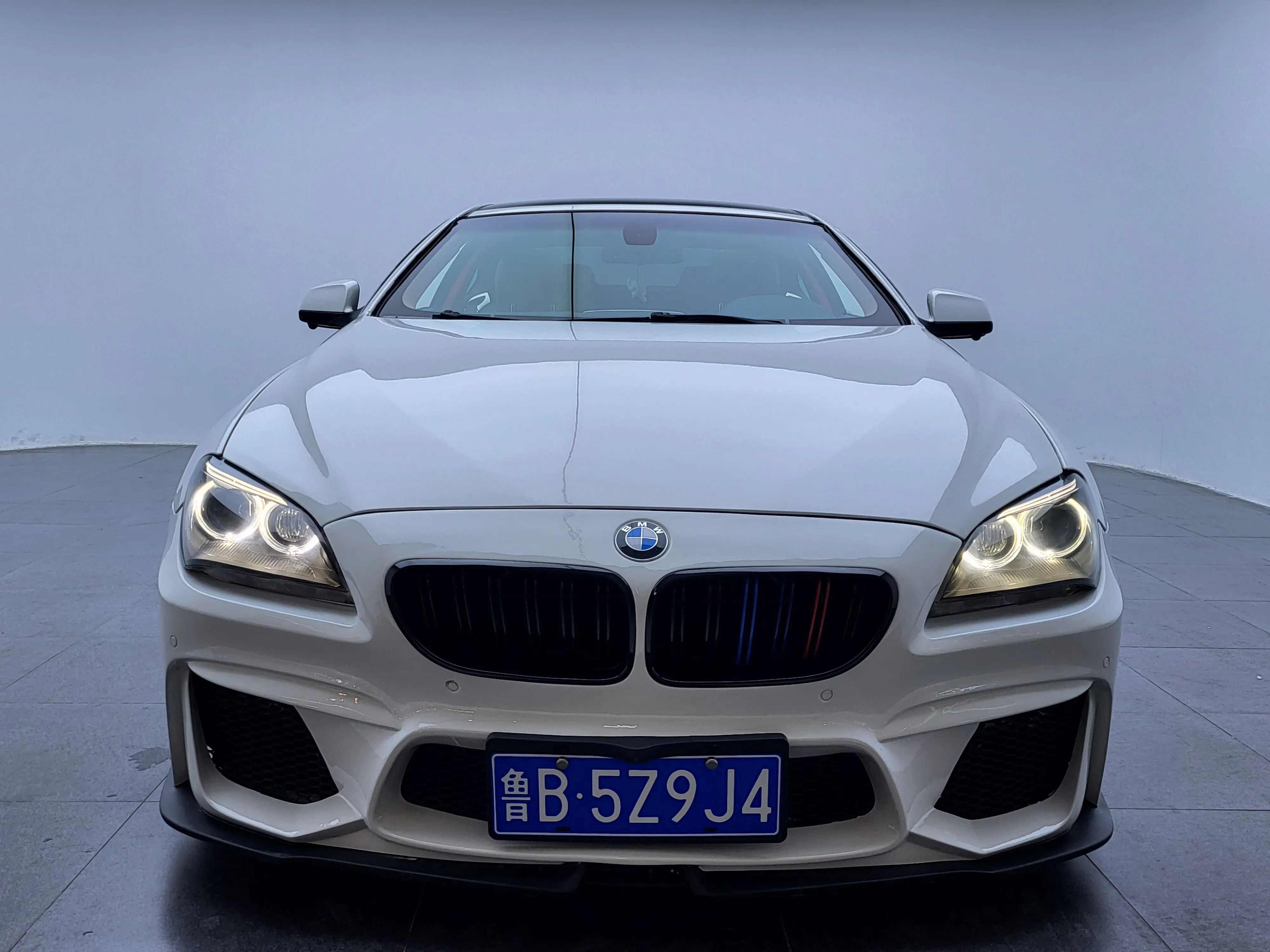 BMW 6 Series  из Китая