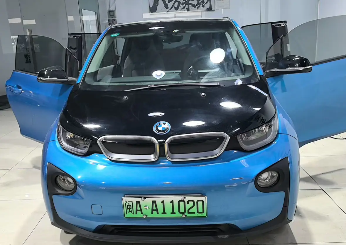 BMW i3  из Китая
