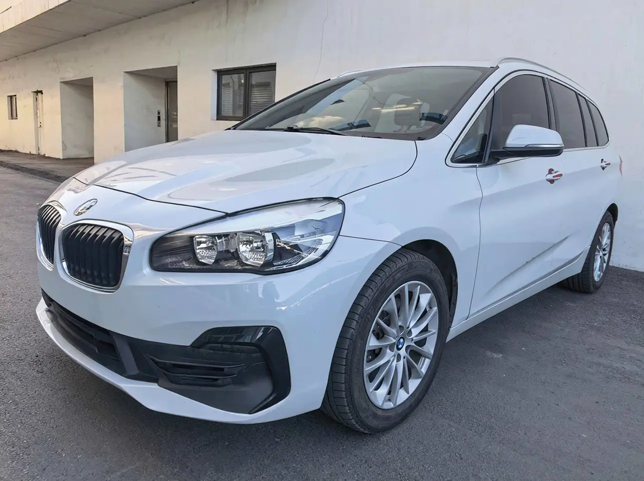 BMW 2 Series Gran Tourer  из Китая