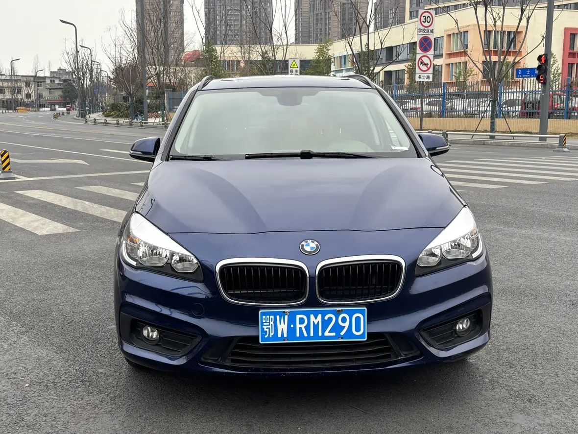 BMW 2 Series Active Tourer  из Китая