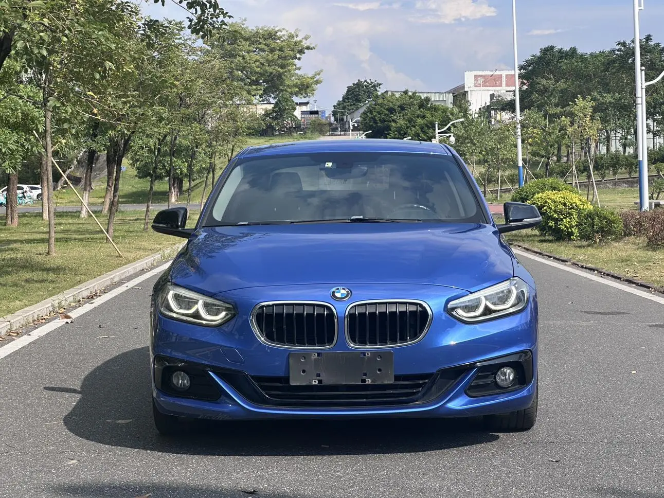 BMW 1 Series  из Китая