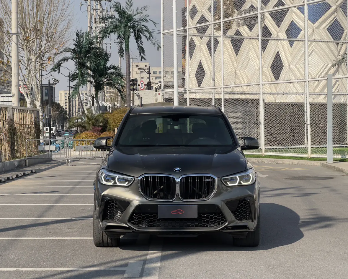 BMW X5M  из Китая