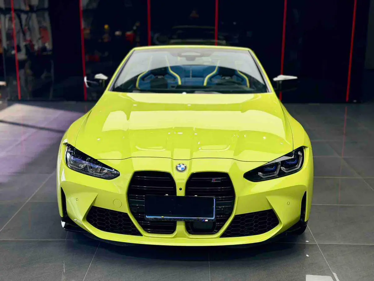 BMW M4  из Китая