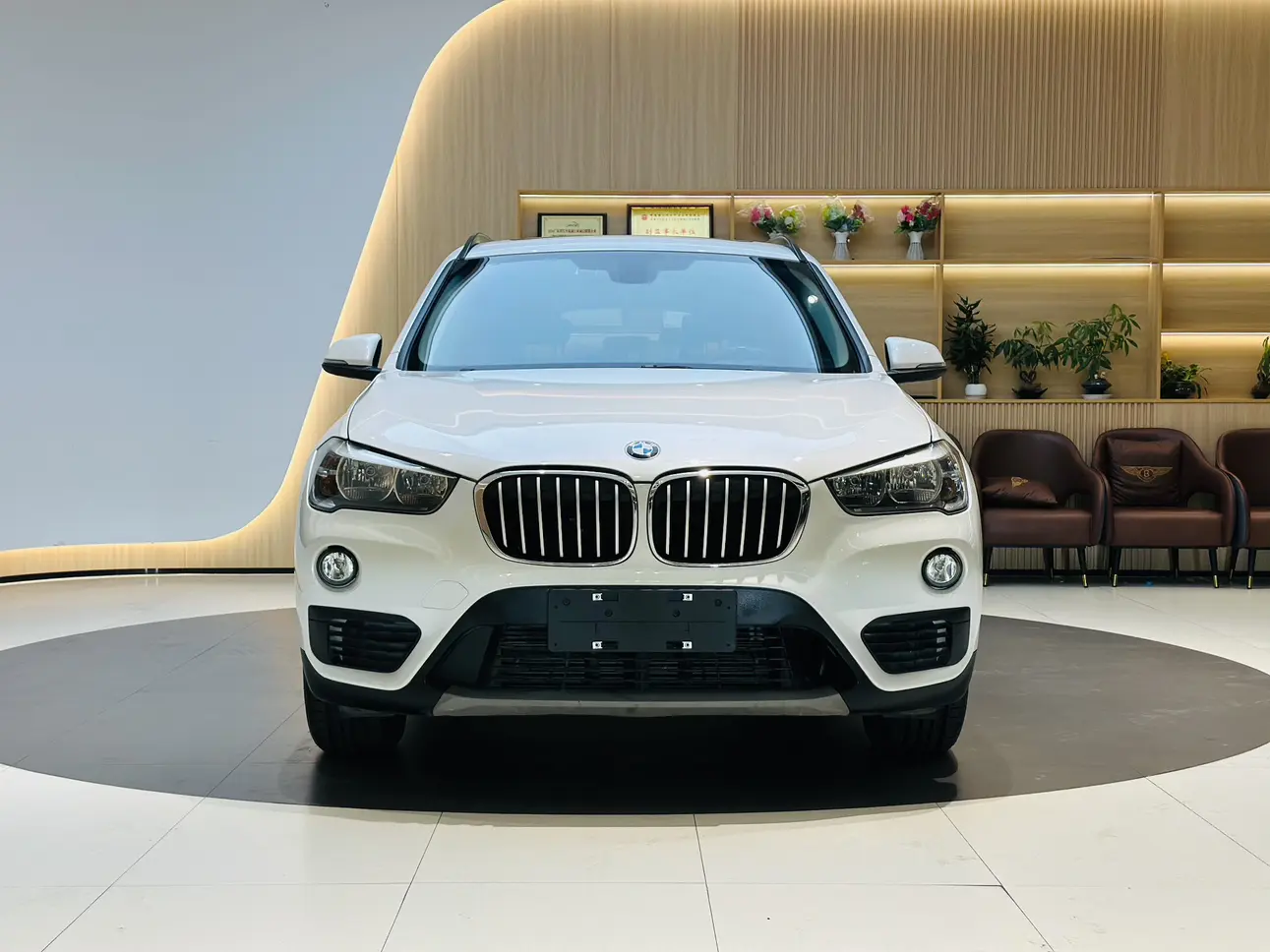 BMW X1  из Китая