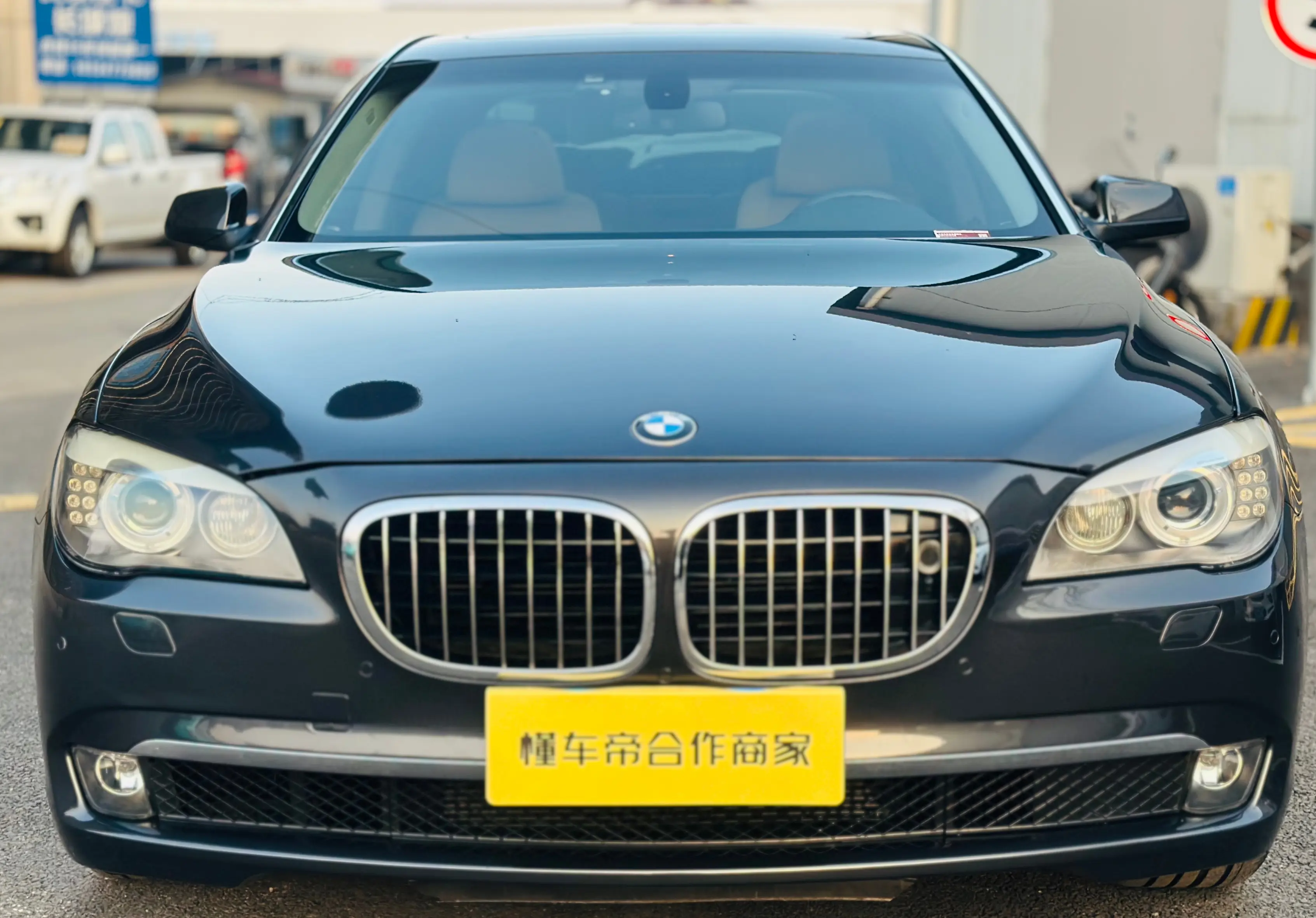 BMW 7 Series  из Китая