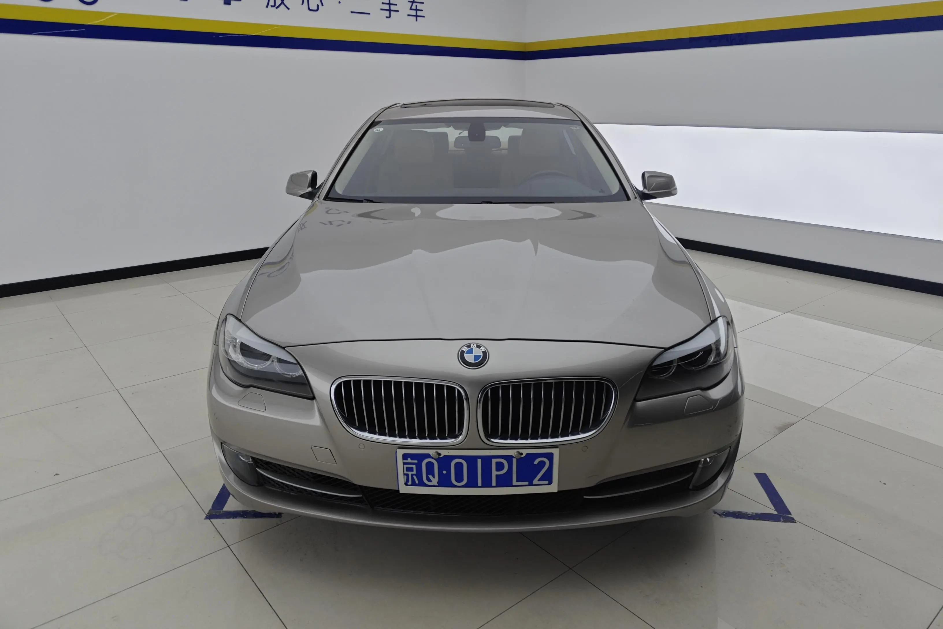 BMW 5 Series  из Китая