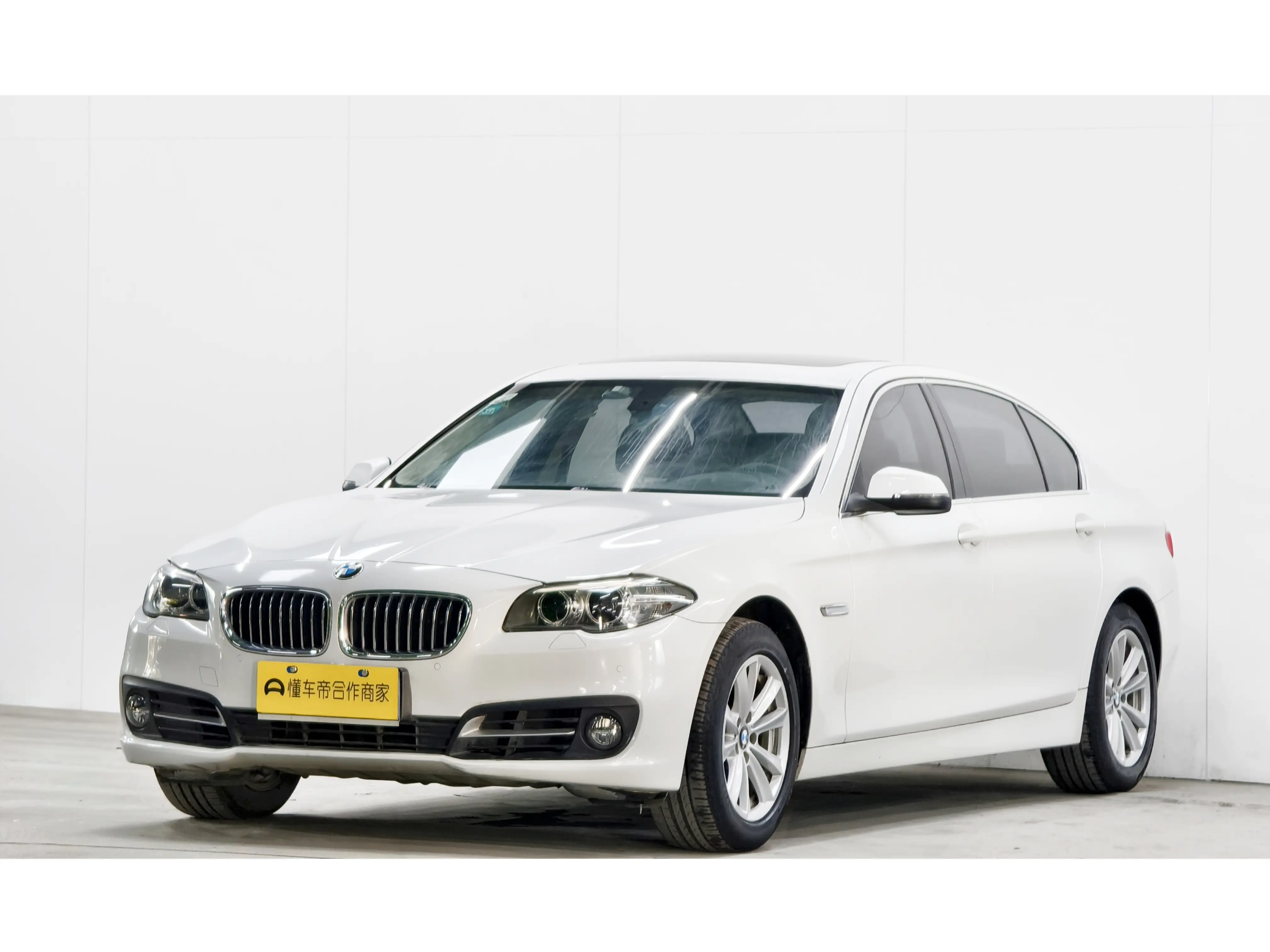 BMW 5 Series  из Китая