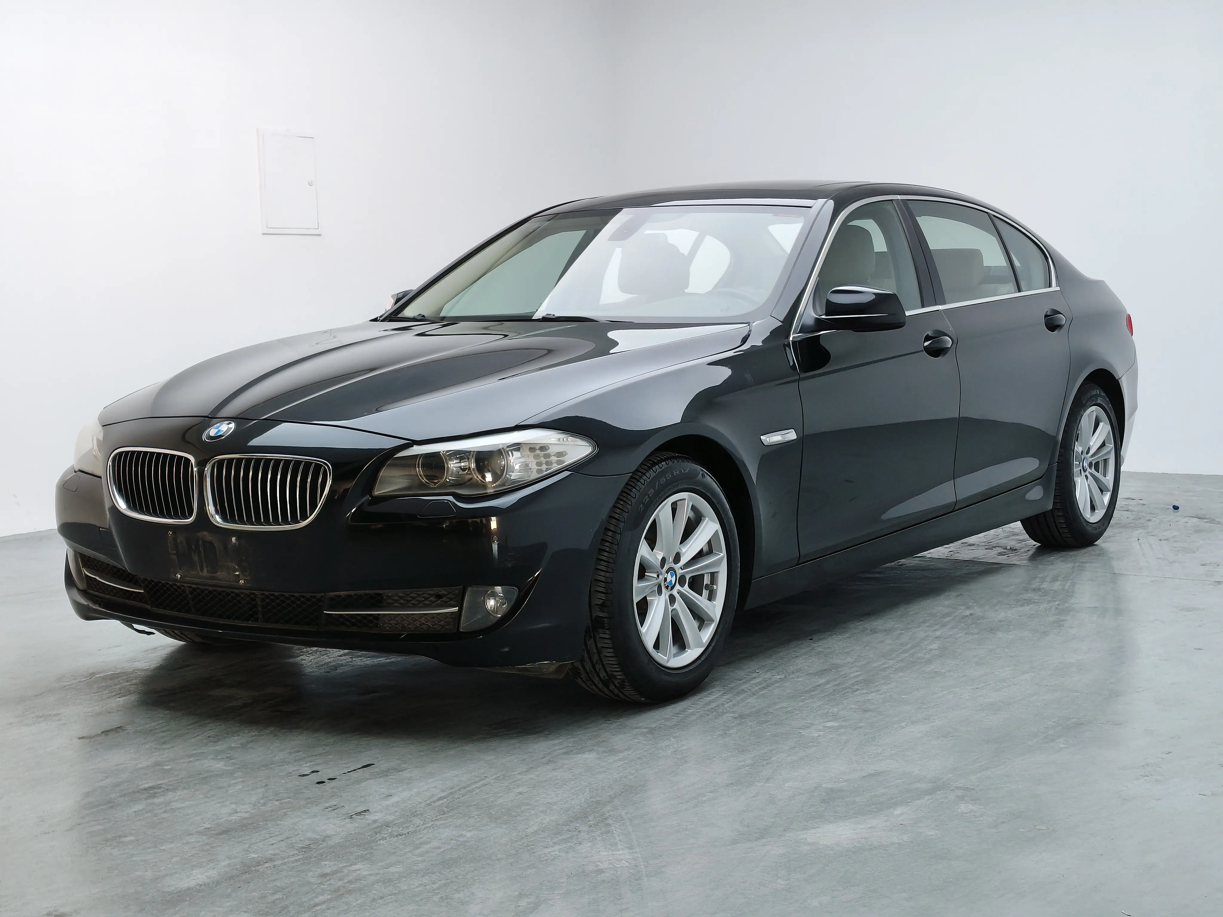 BMW 5 Series  из Китая