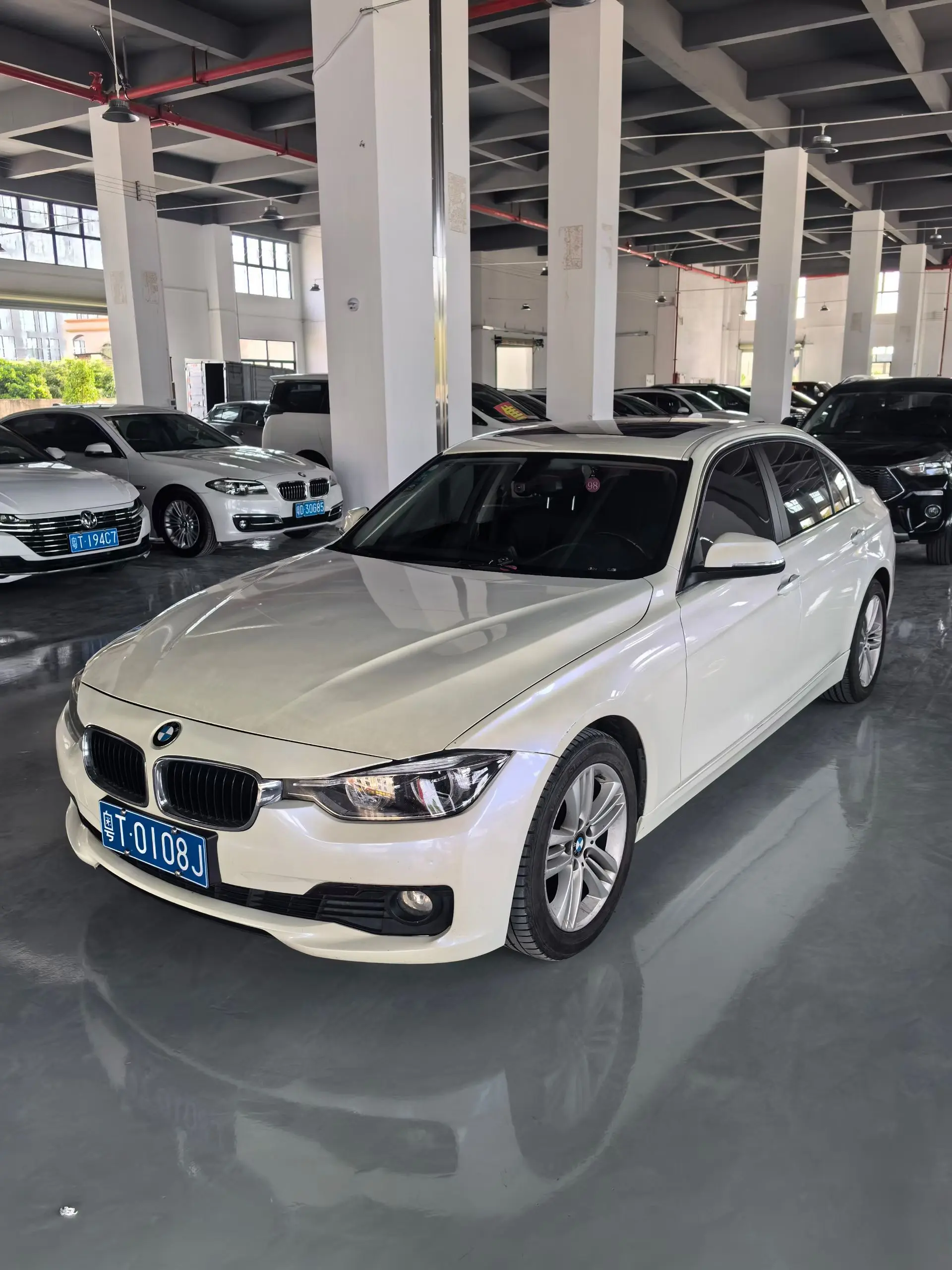BMW 3 Series  из Китая