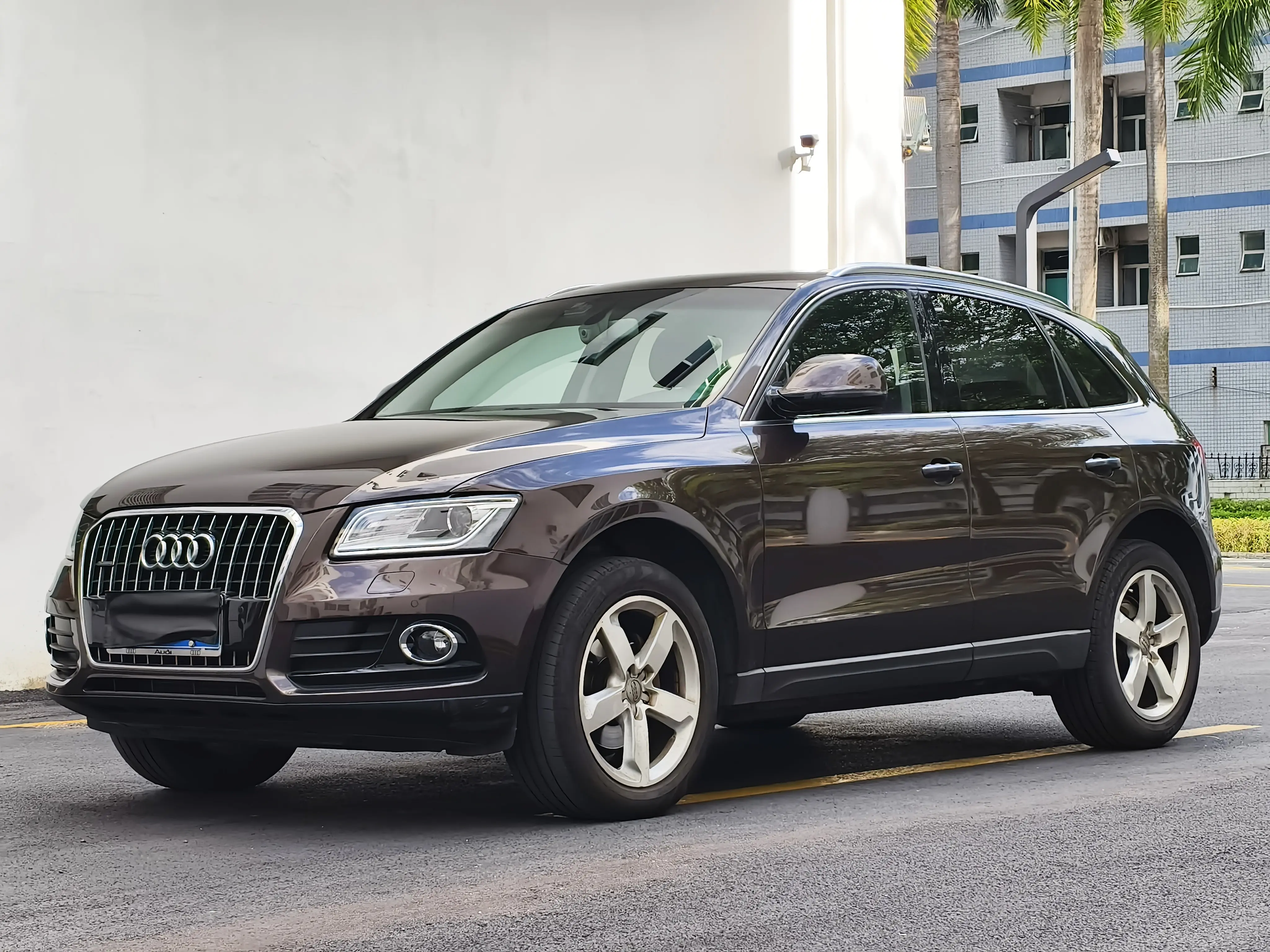 Audi Q5  из Китая