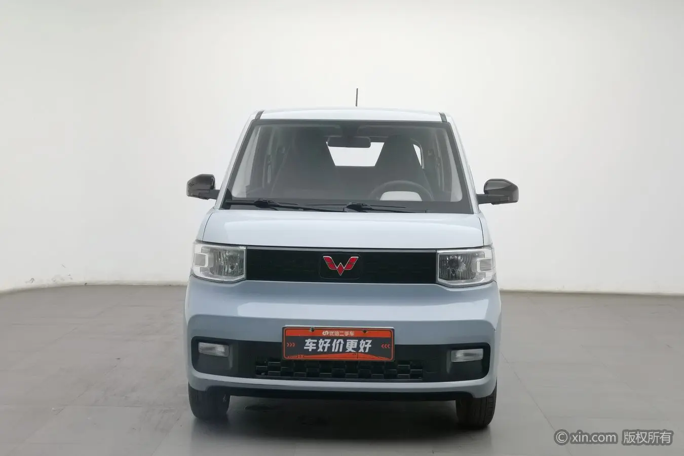 Wuling Hongguang MINIEV  из Китая