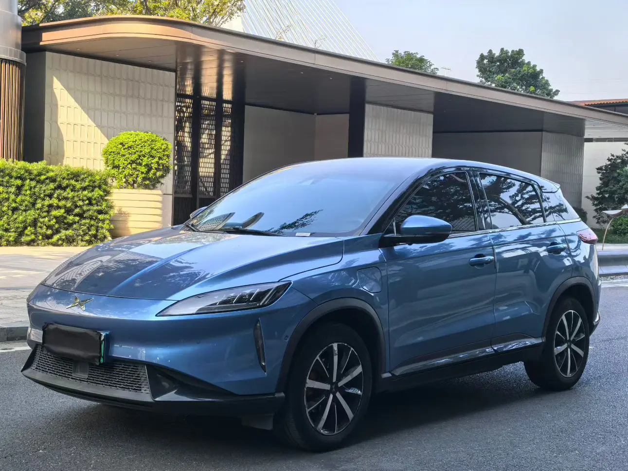 Xpeng G3  из Китая