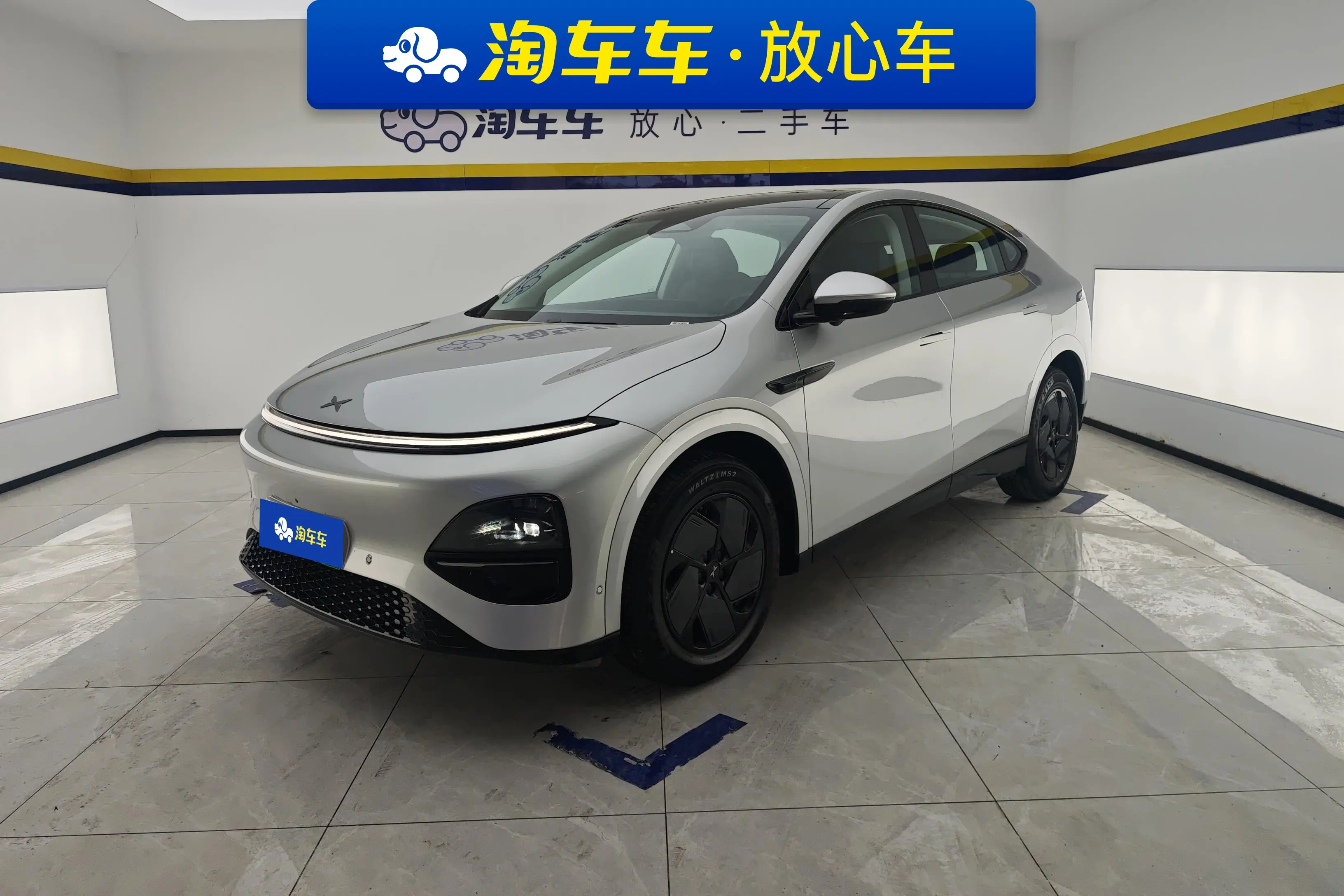 Xpeng G6  из Китая