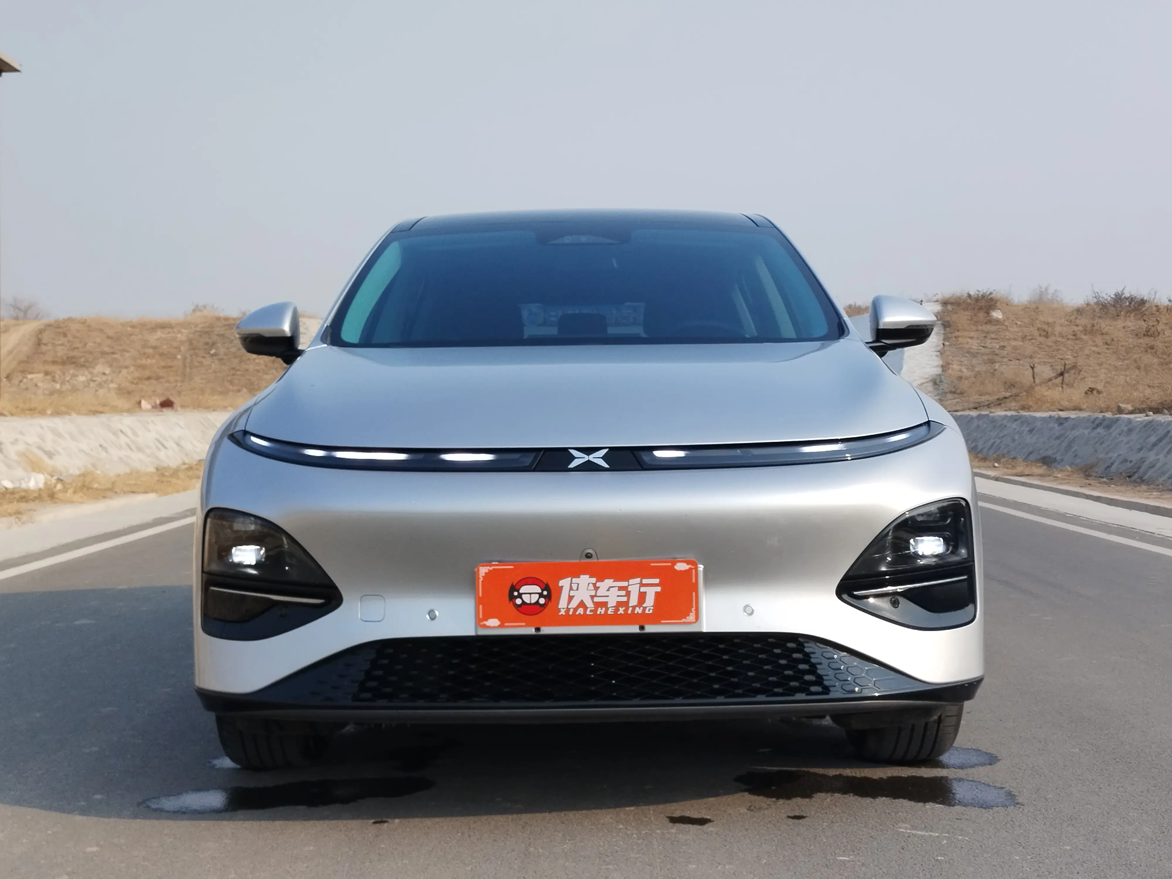 Xpeng G6  из Китая