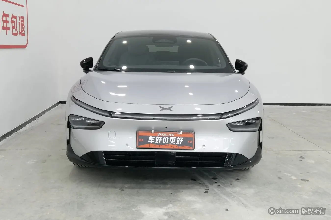 Xpeng P7+  из Китая