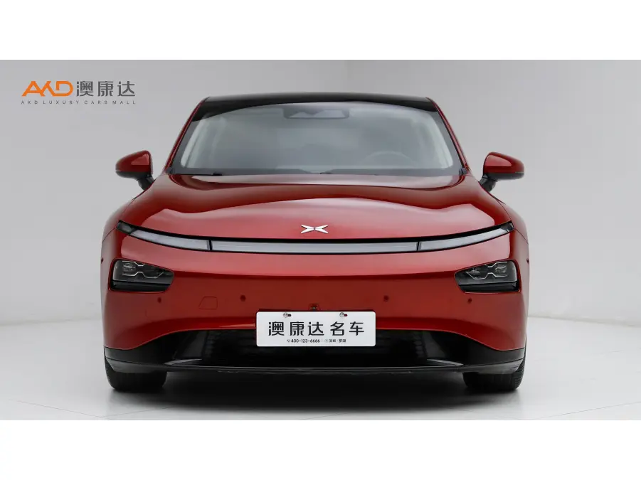 Xpeng P7  из Китая