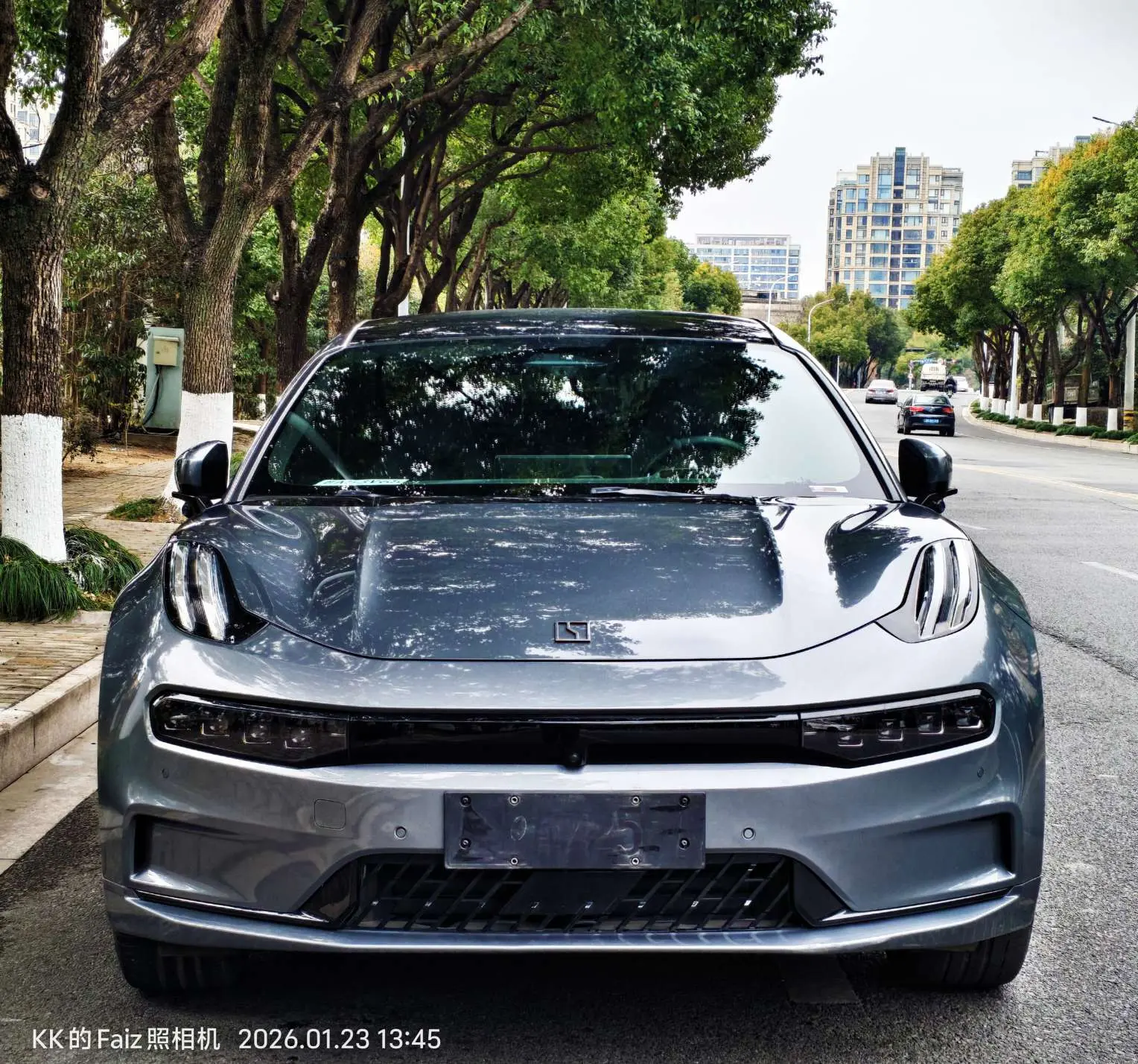 ZEEKR 001  из Китая