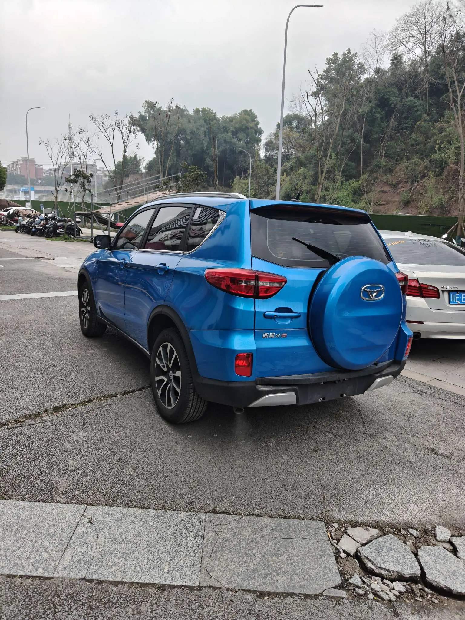 Kaiyi X3  из Китая