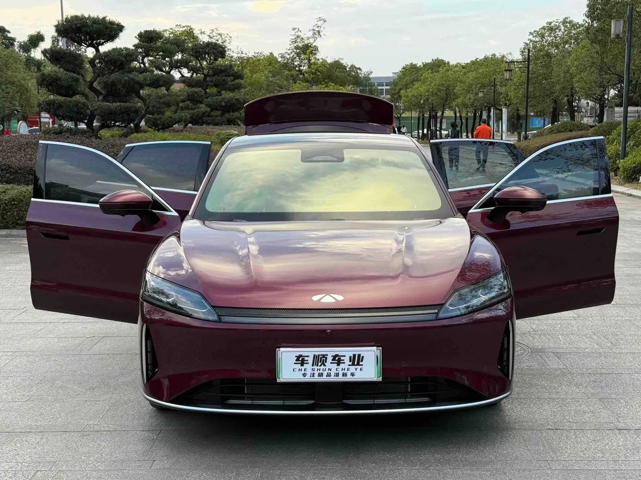 Chery Fengyun A9L  из Китая