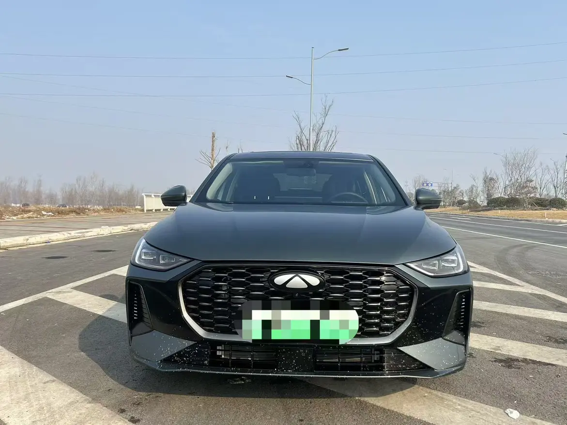 Chery Fengyun A8L  из Китая