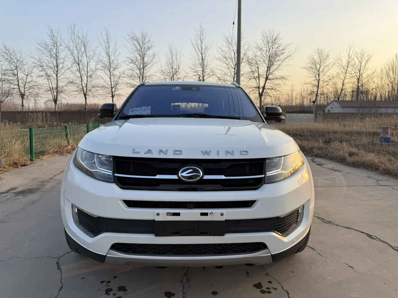 Lu Feng Landwind X7  из Китая