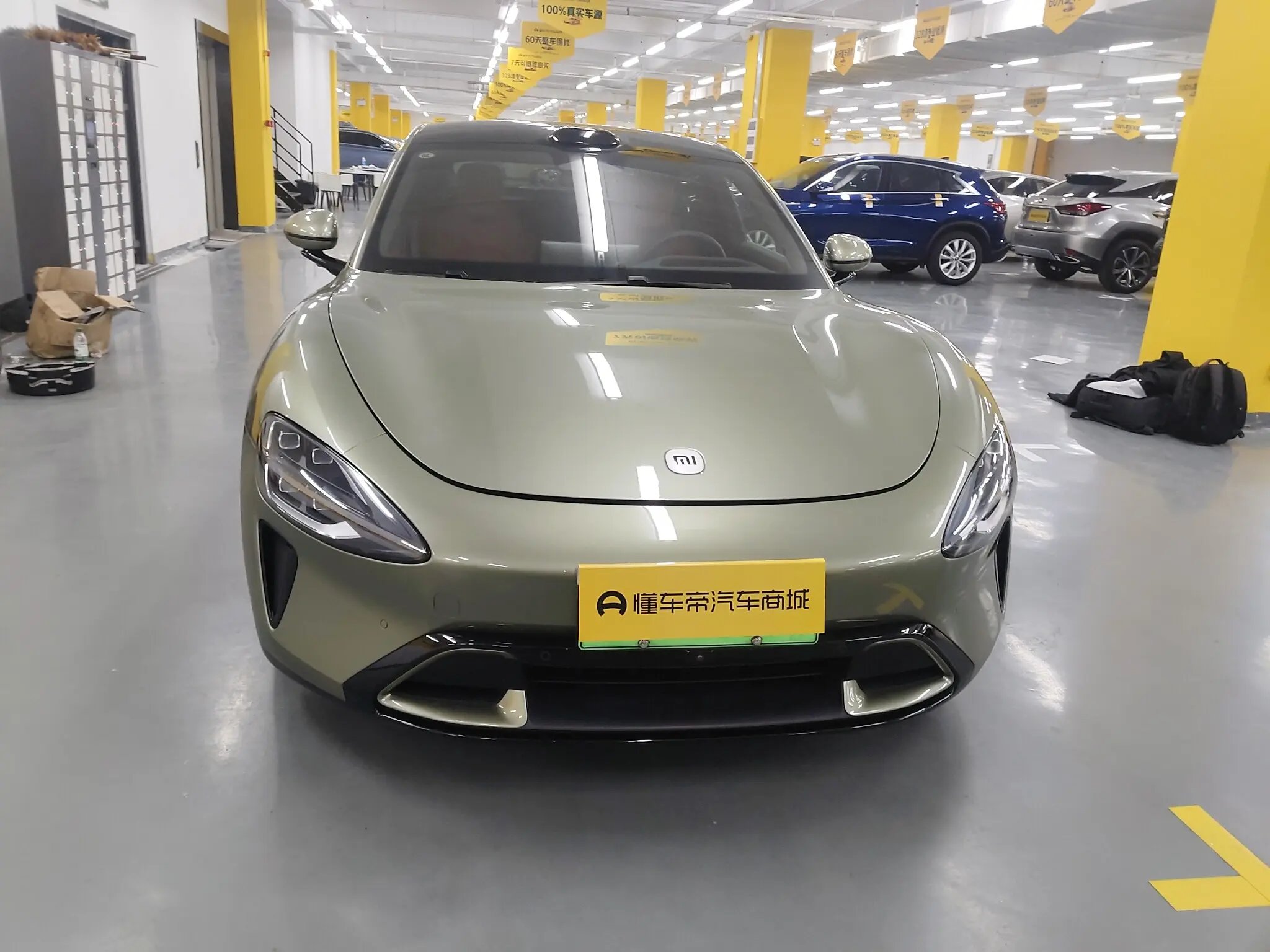 Xiaomi car Xiaomi SU7  из Китая