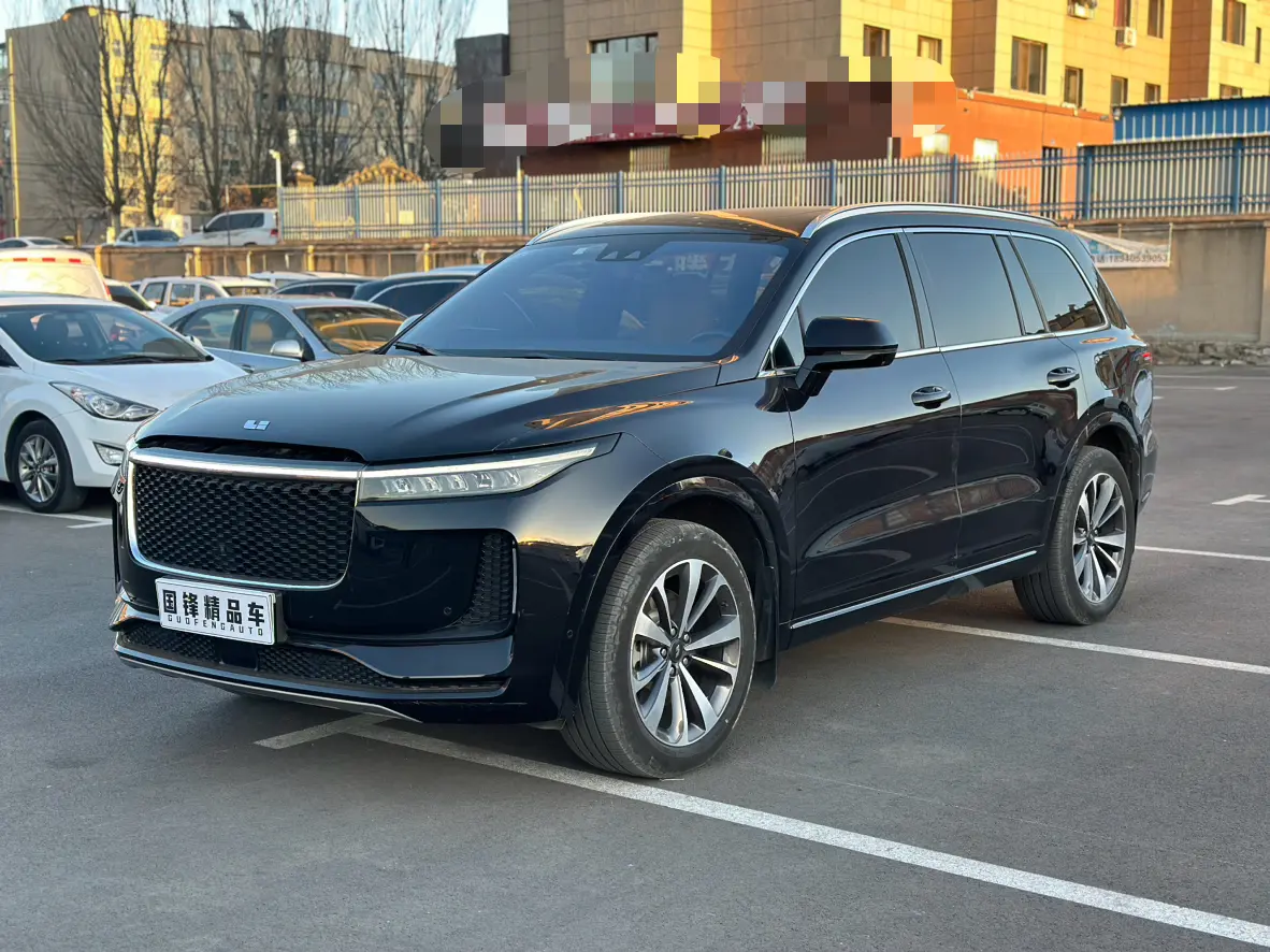 Li ONE (Ideal ONE)  из Китая