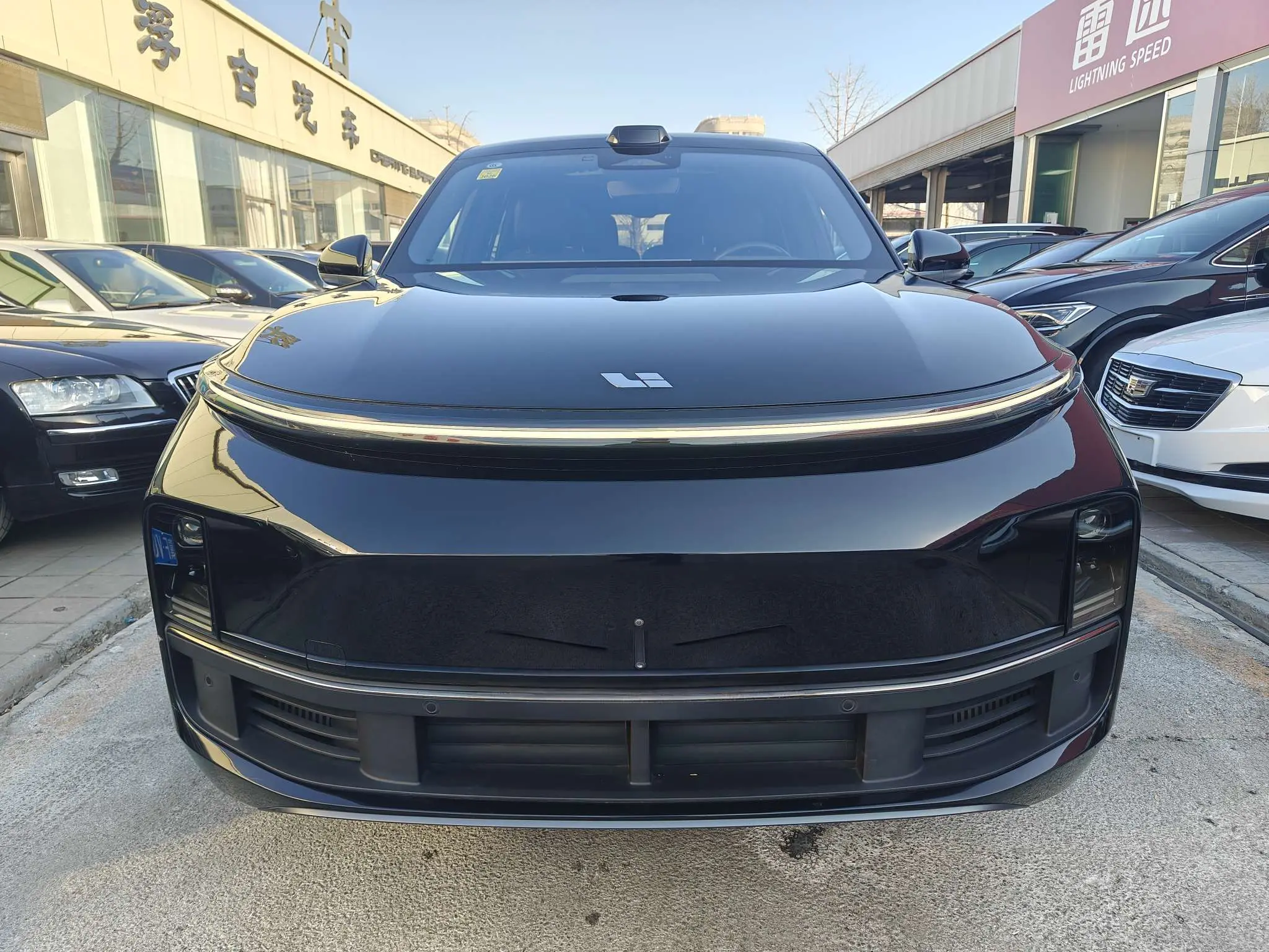 Li L9 (Ideal L9)  из Китая