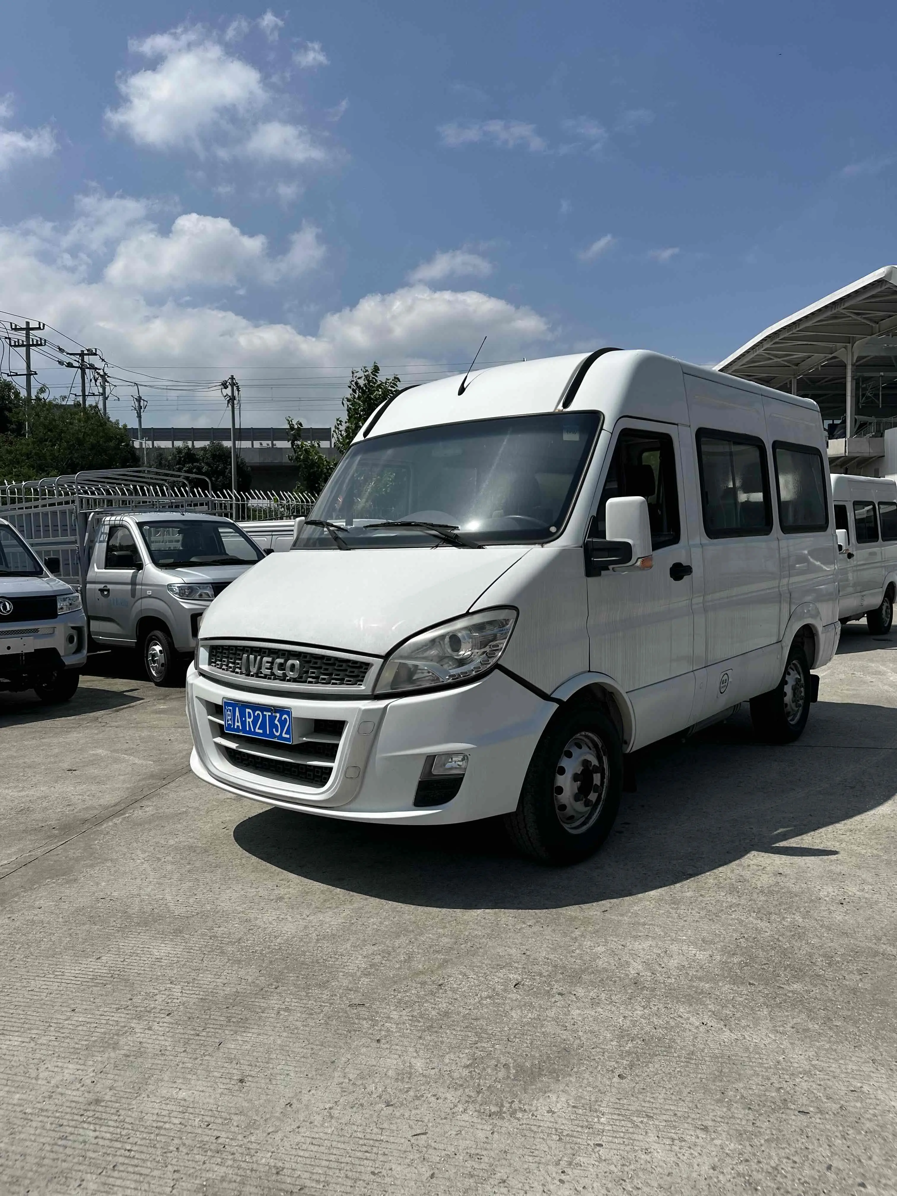 Iveco Bodhi  из Китая