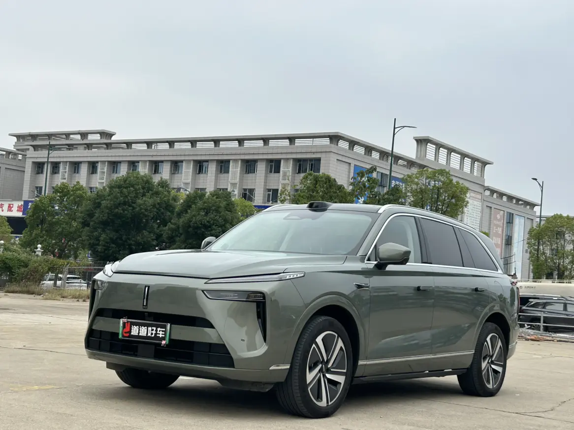 Wey Blue Mountain  из Китая