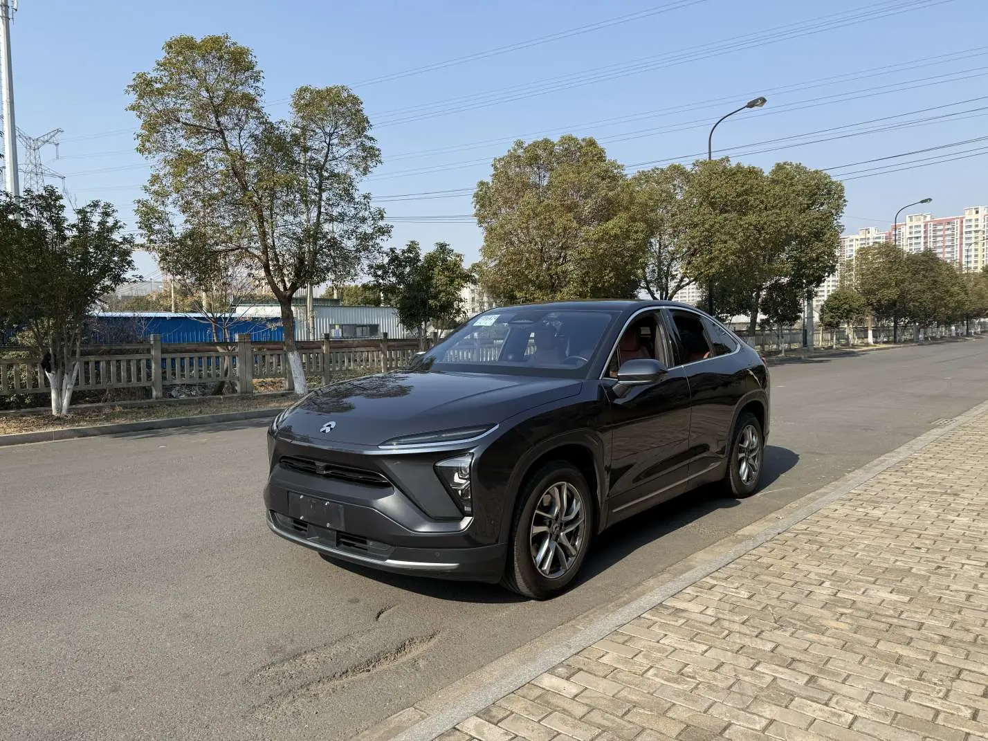 NIO EC6  из Китая