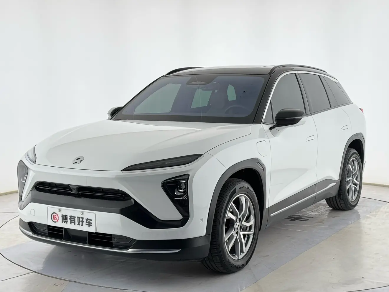 NIO ES6  из Китая